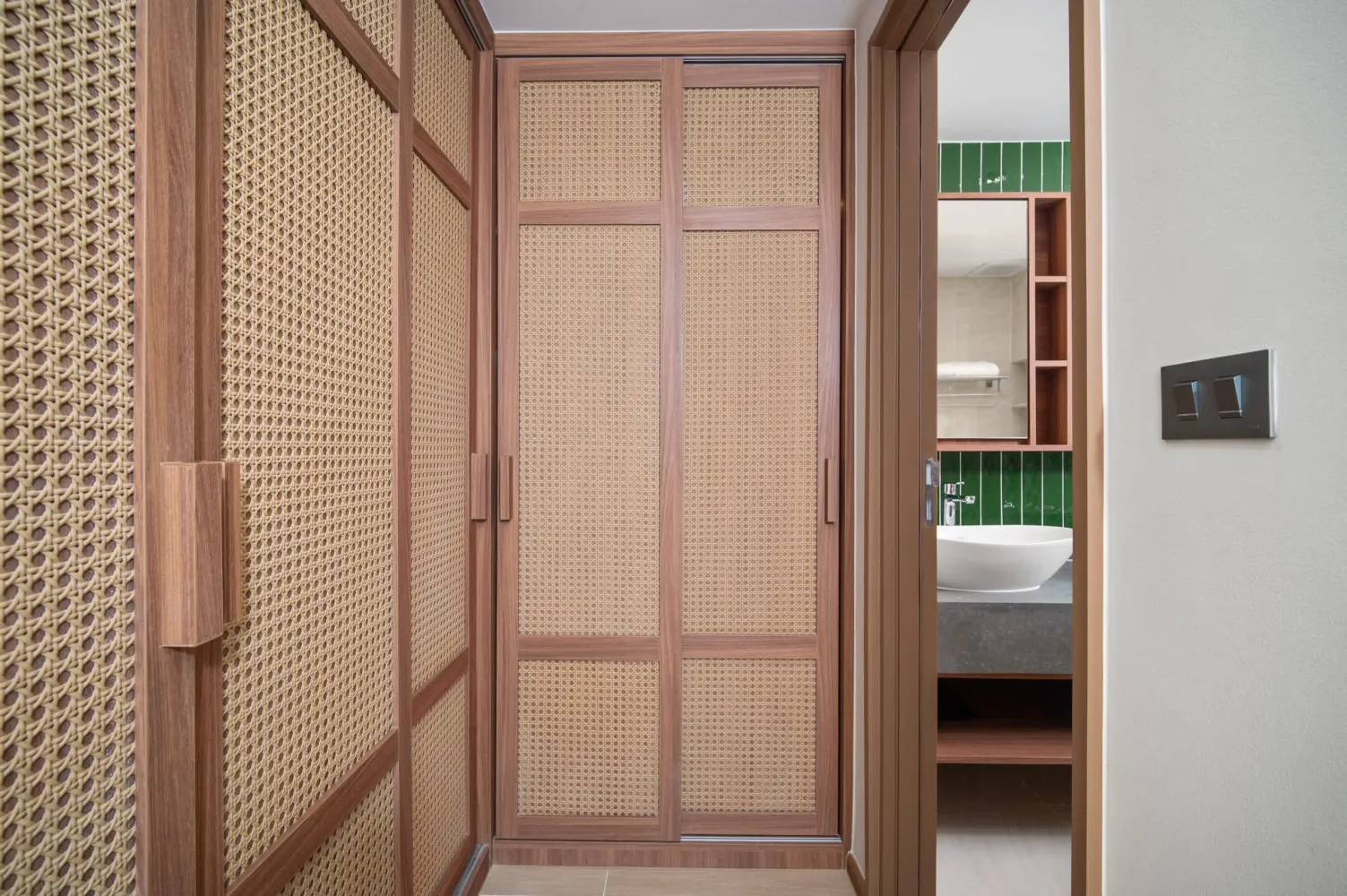 Property image - full photo 14