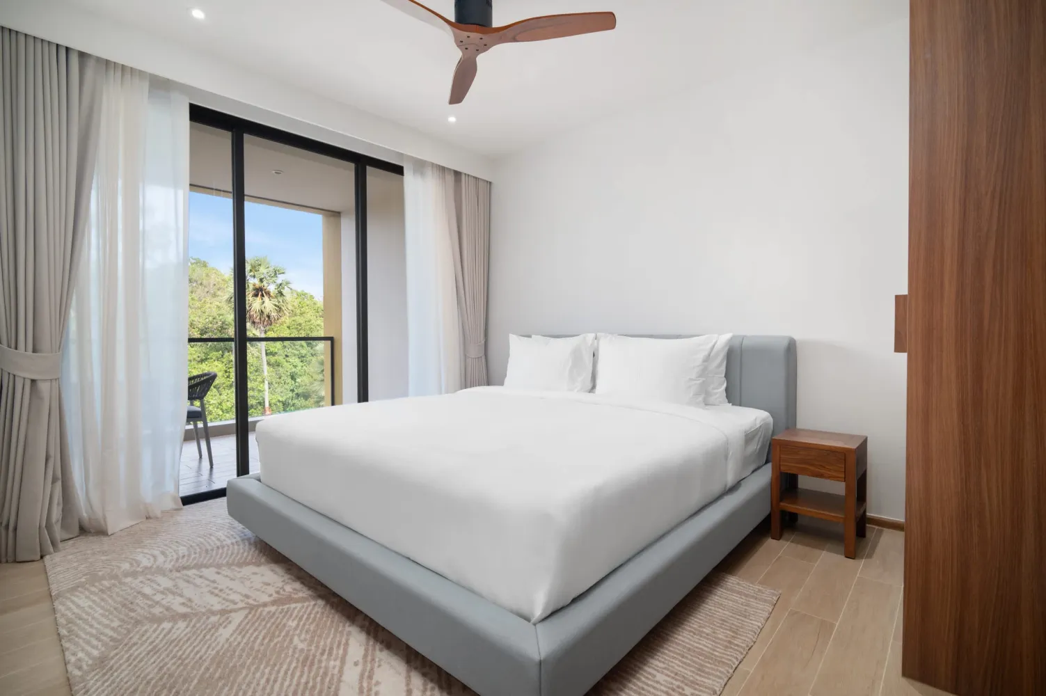 Property image - full photo 5