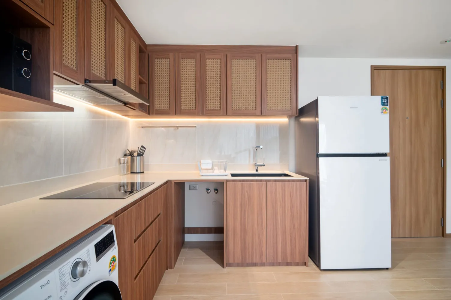 Property image - full photo 9