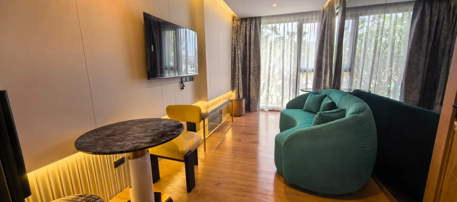 Property image - full photo 19