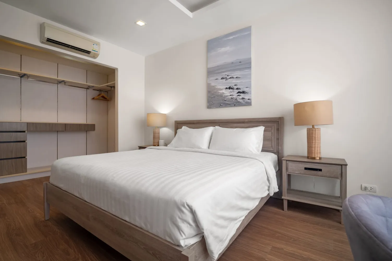 Property image - full photo 11