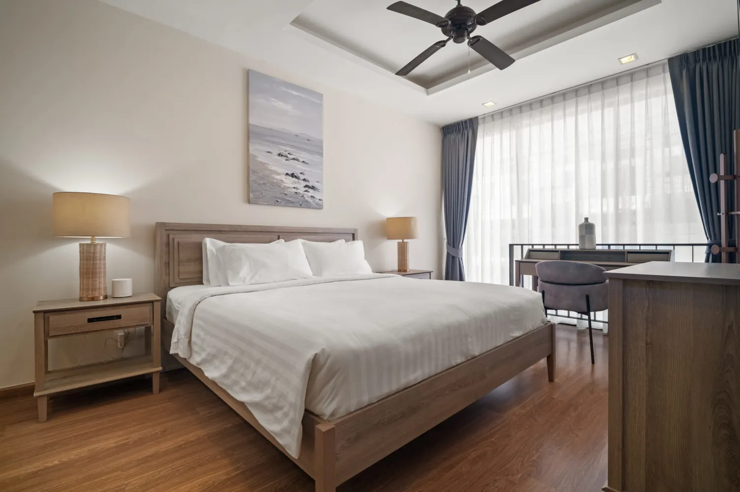 Property image - full photo 3