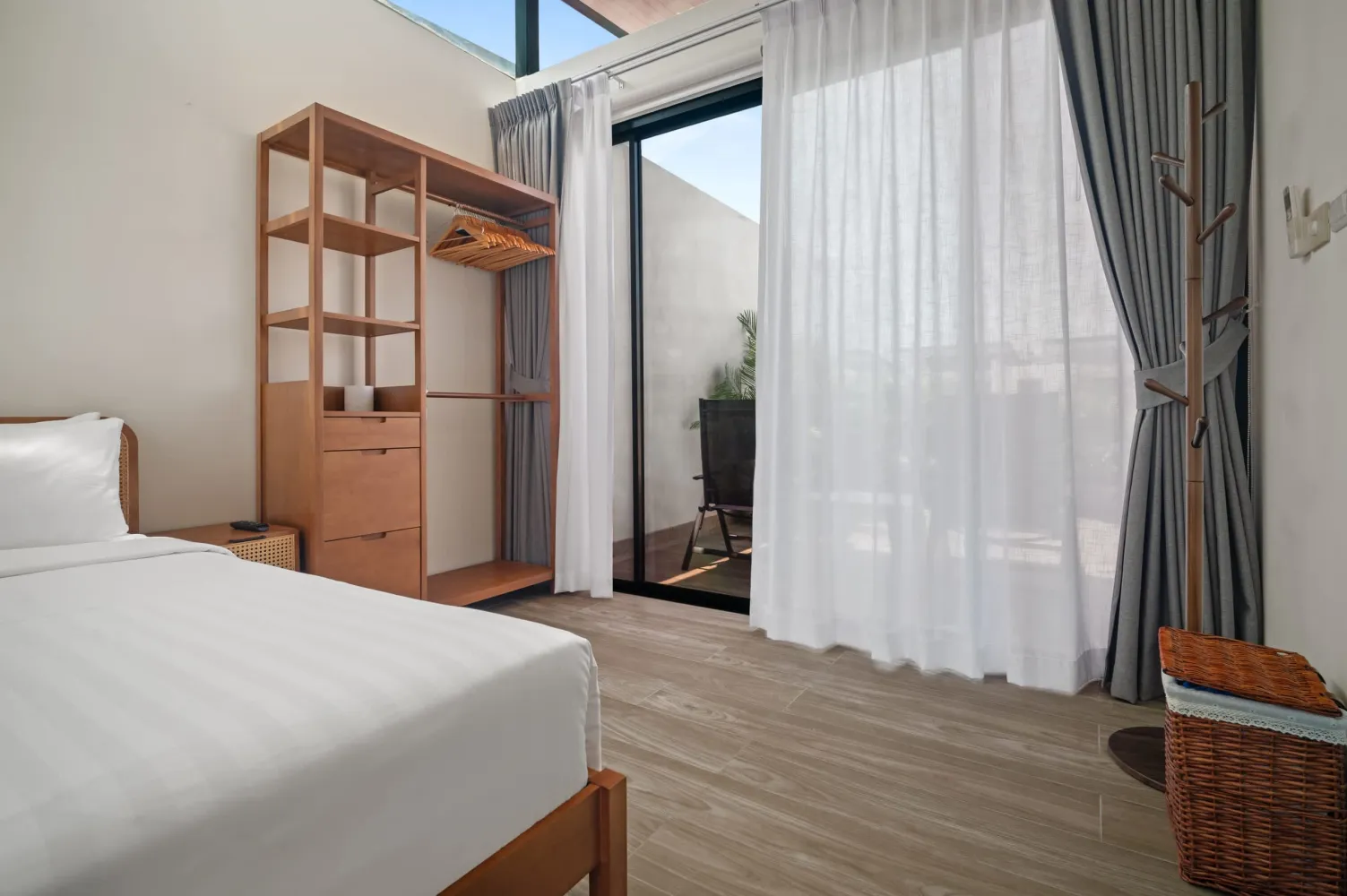 Property image - full photo 20