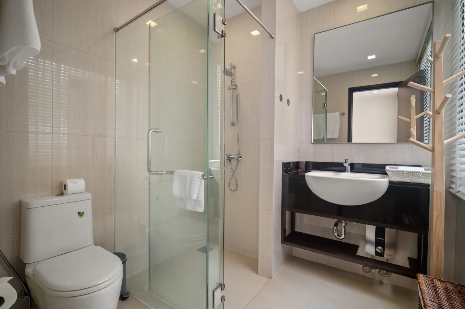 Property image - full photo 23