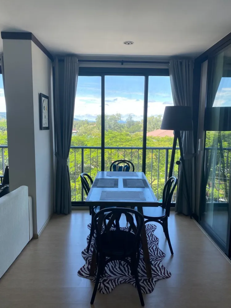 Property image - full photo 2