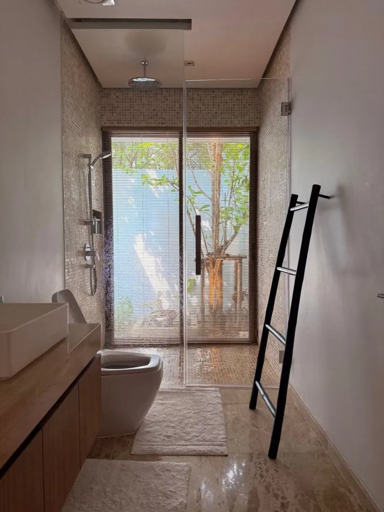Property image - full photo 23