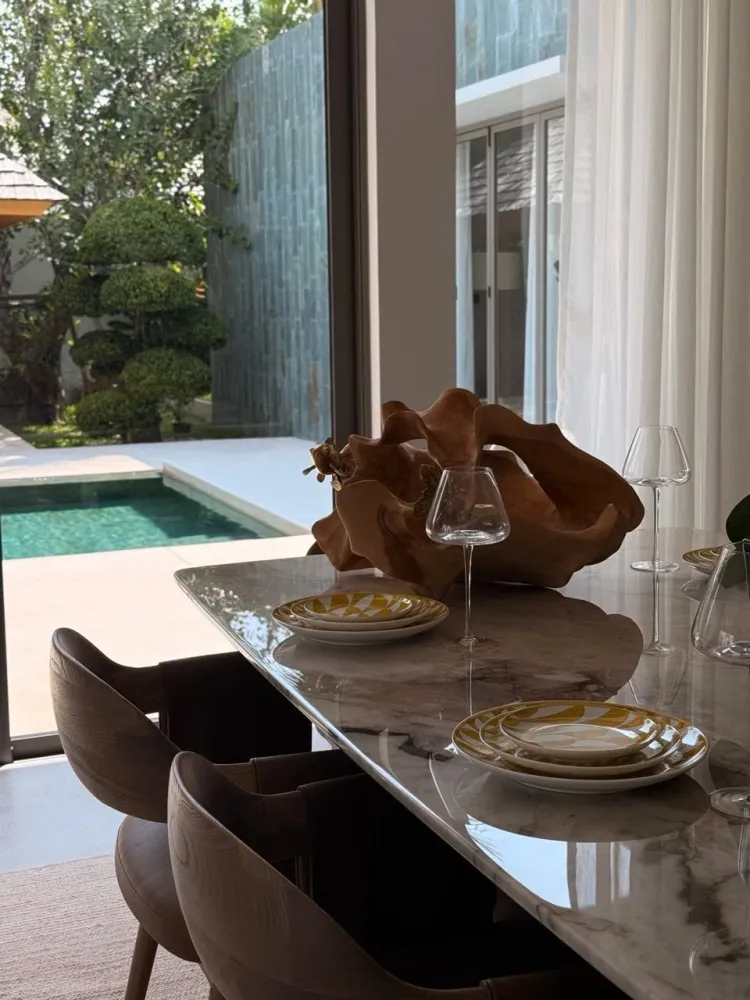 Property image - full photo 16