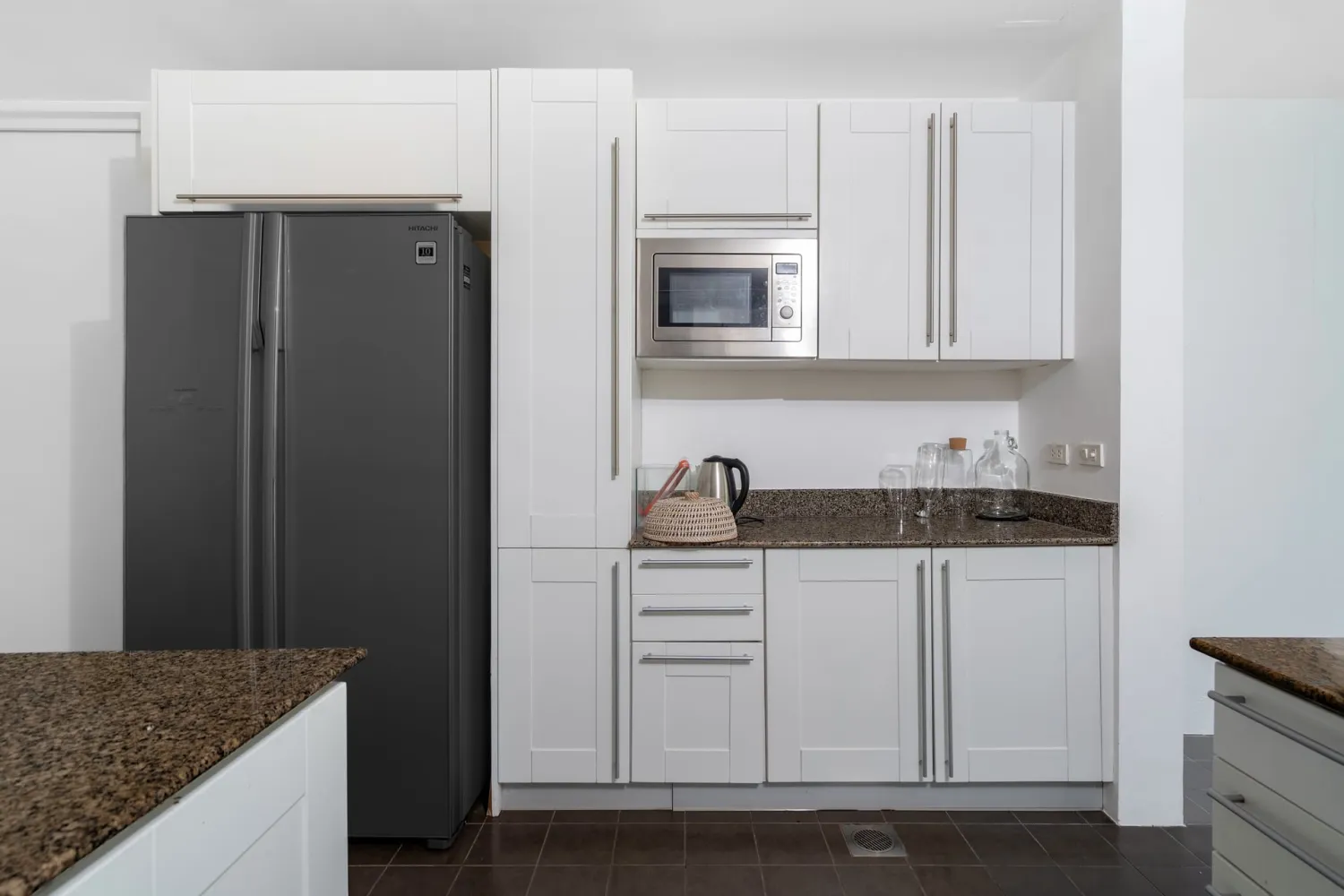 Property image - full photo 9