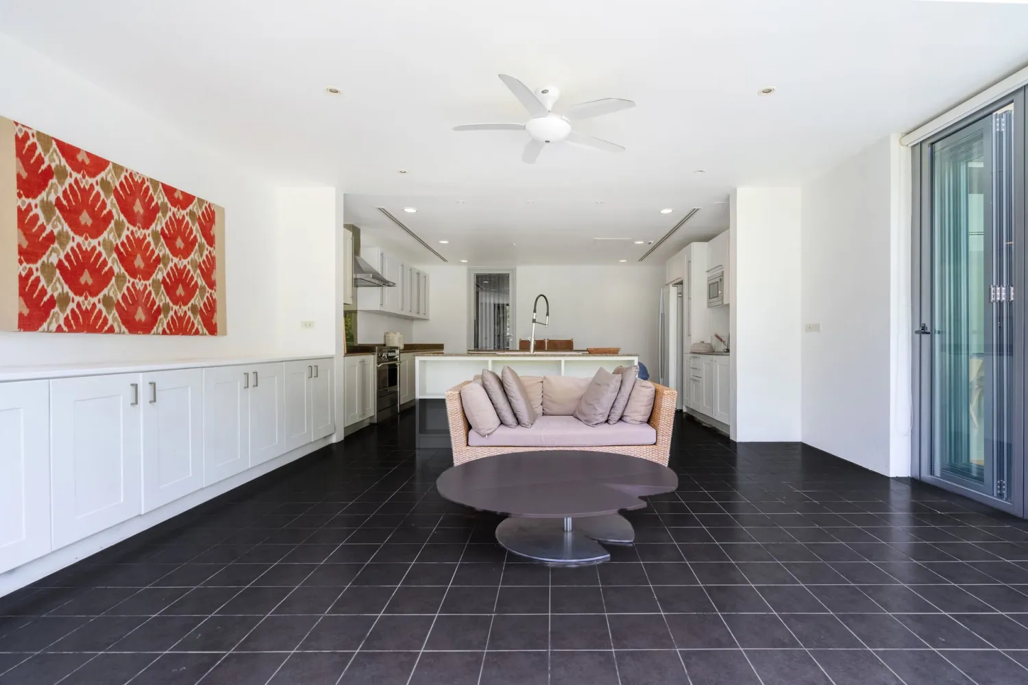Property image - full photo 10