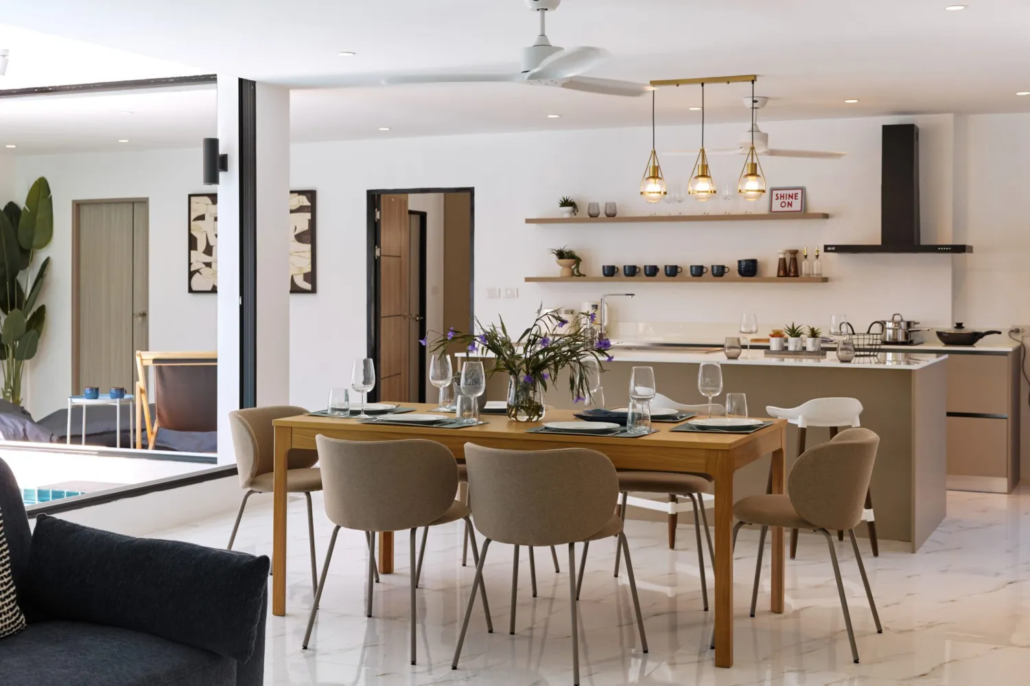 Property image - full photo 1