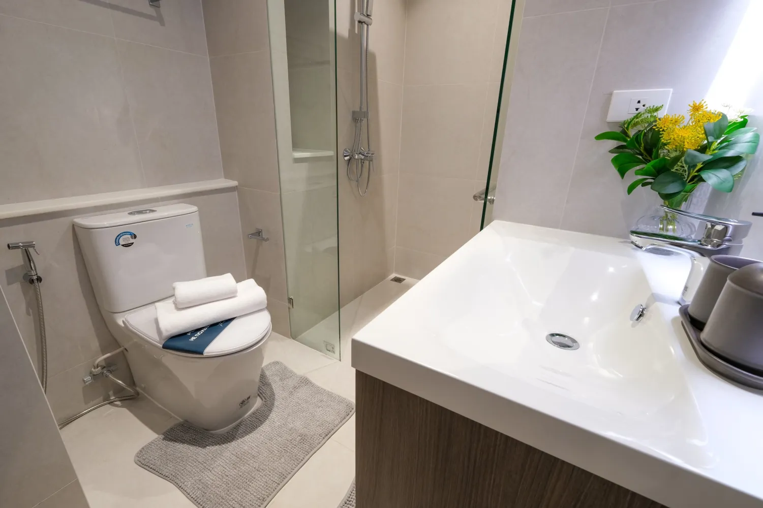 Property image - full photo 9