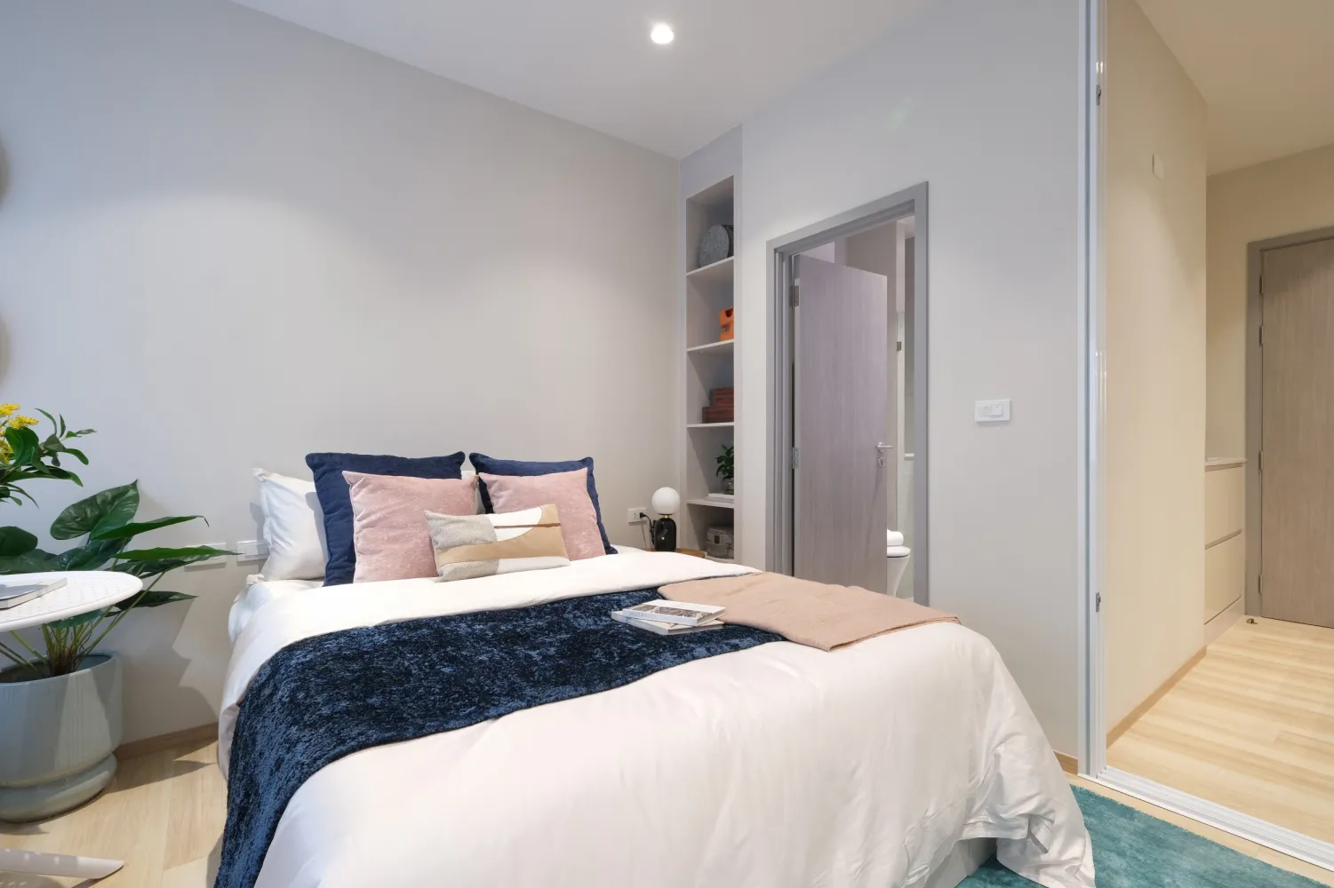 Property image - full photo 11