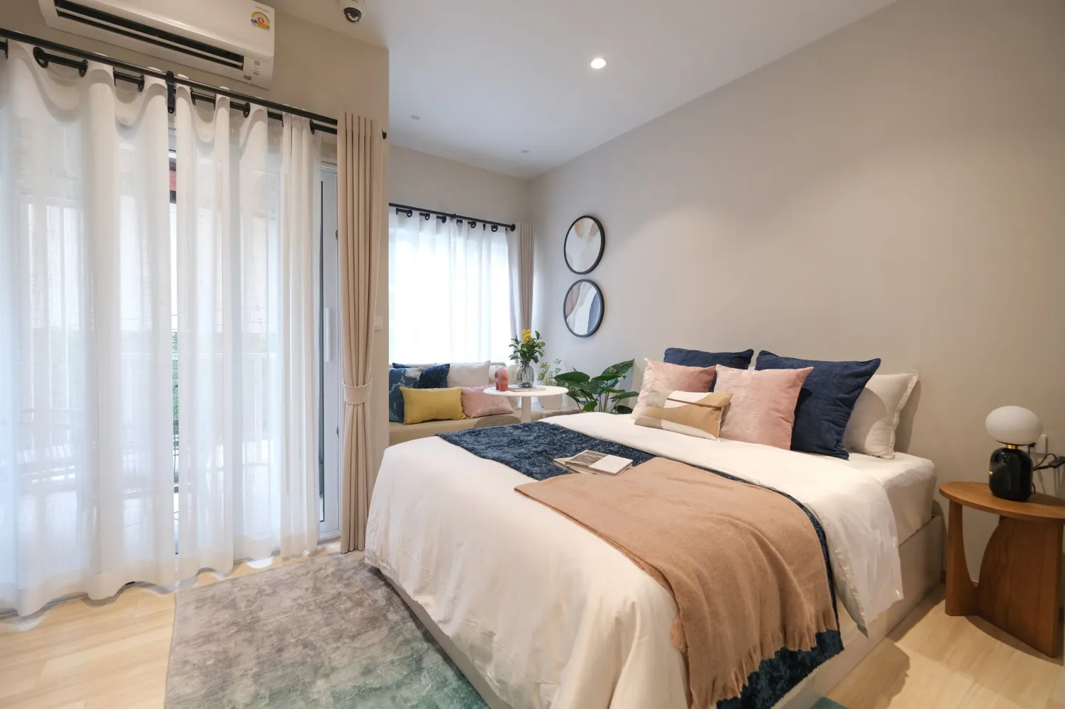 Property image - full photo 6