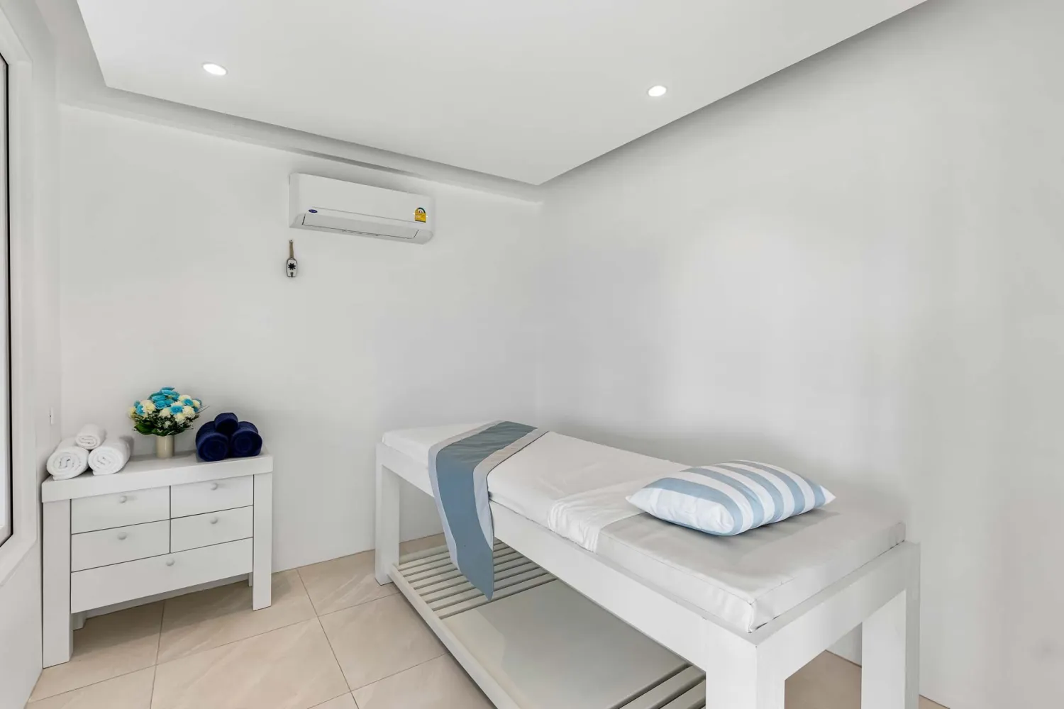 Property image - full photo 25