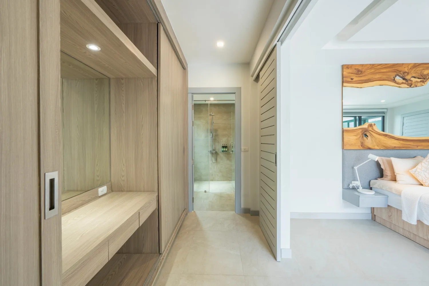 Property image - full photo 14