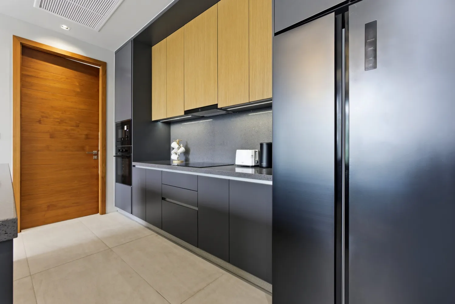 Property image - full photo 13