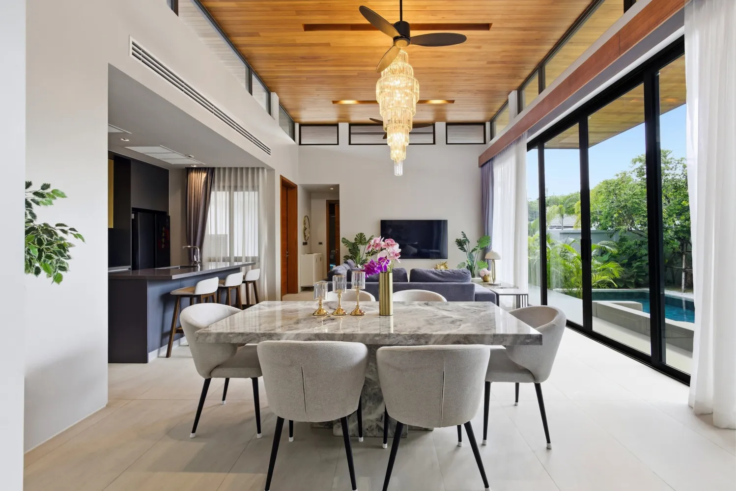 Property image - full photo 7