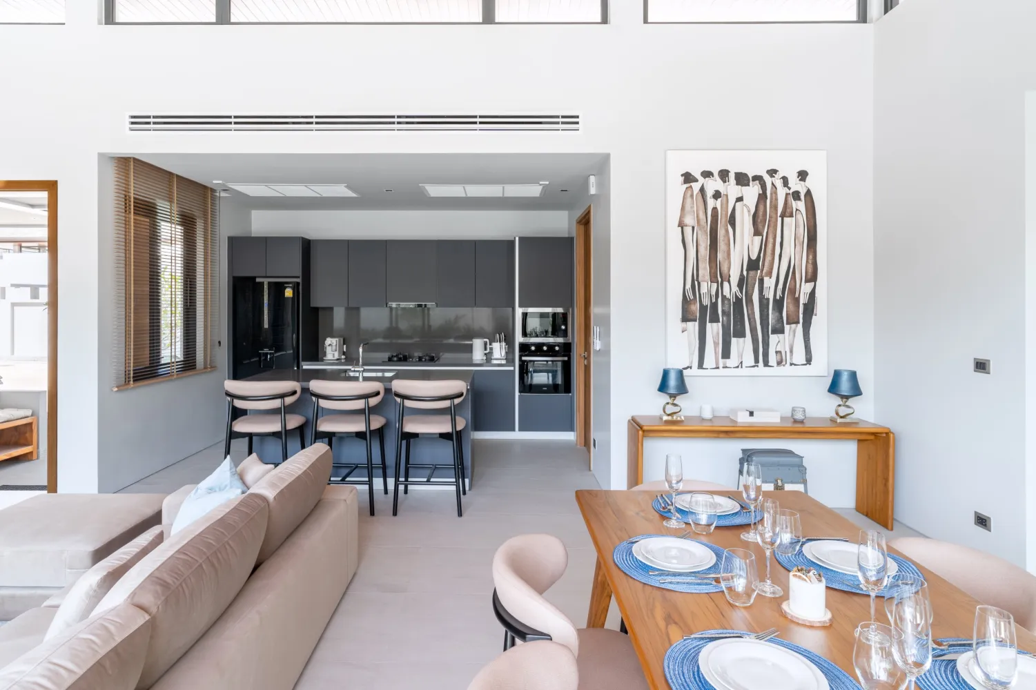 Property image - full photo 7