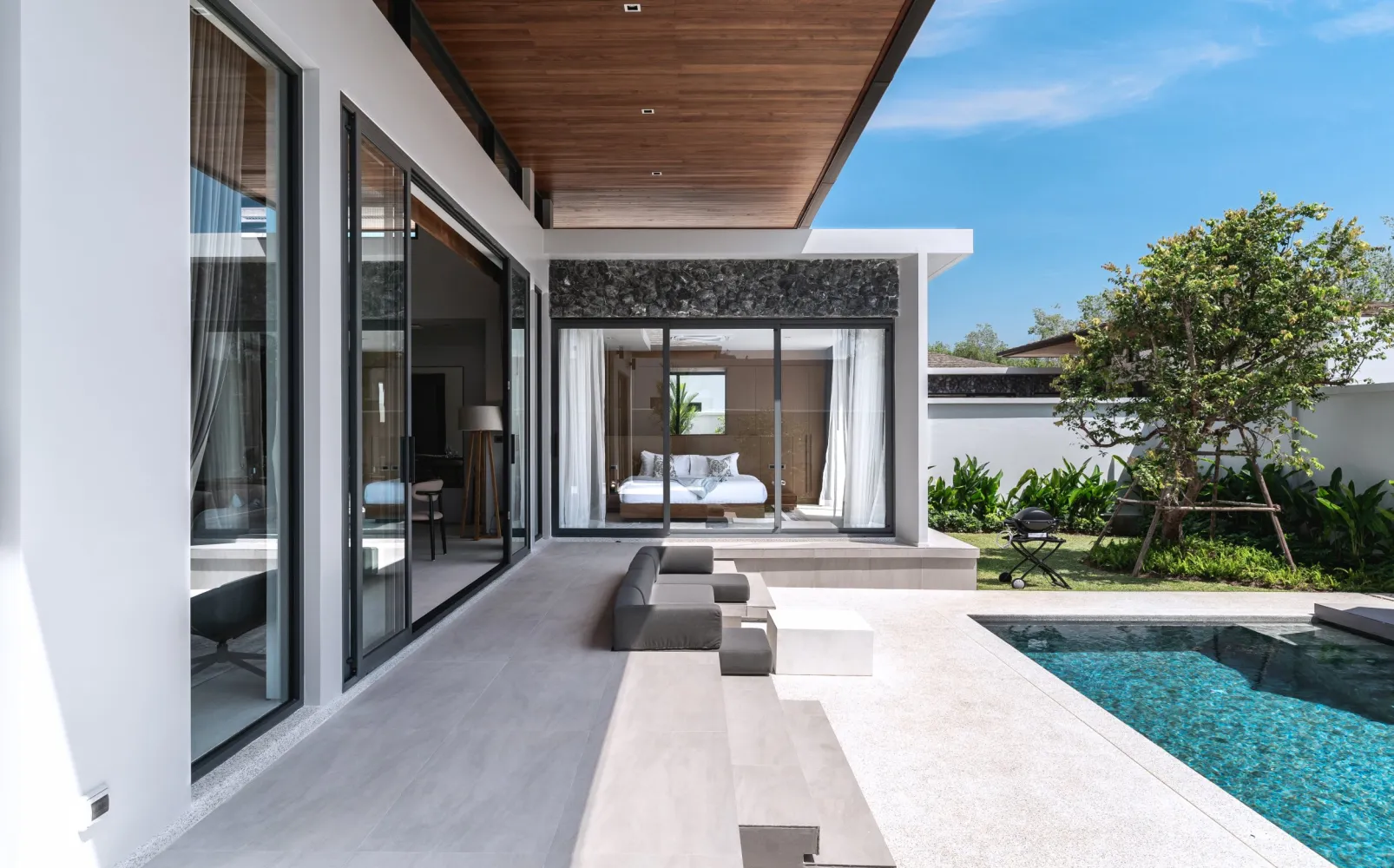 Property image - full photo 20