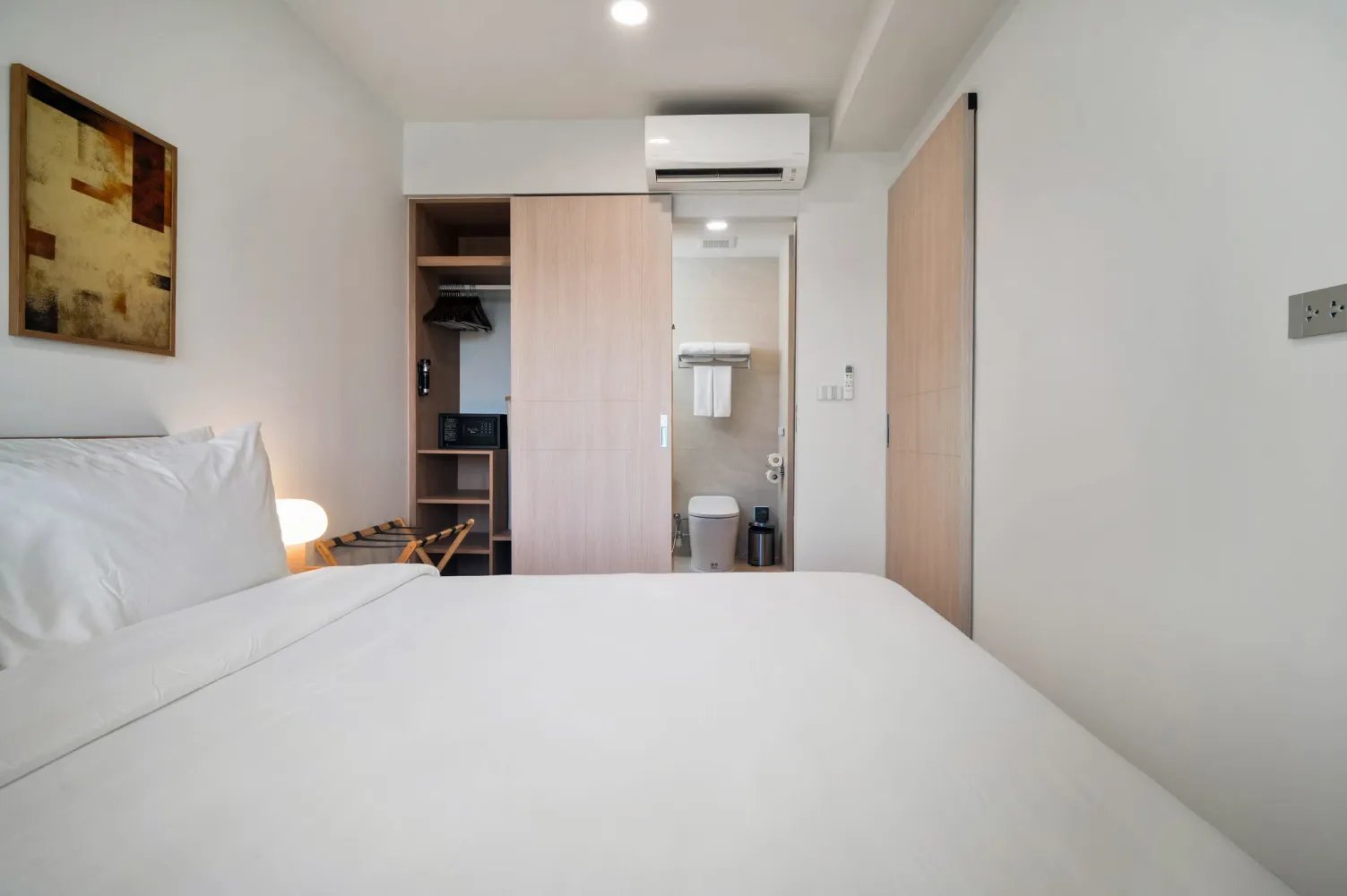Property image - full photo 10