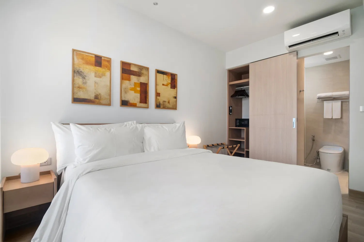 Property image - full photo 9