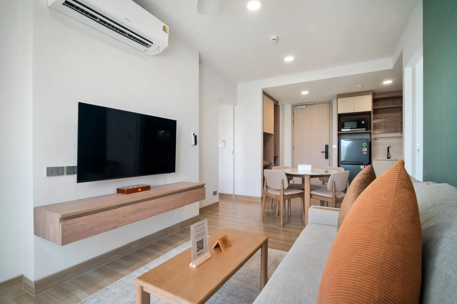 Property image - full photo 6