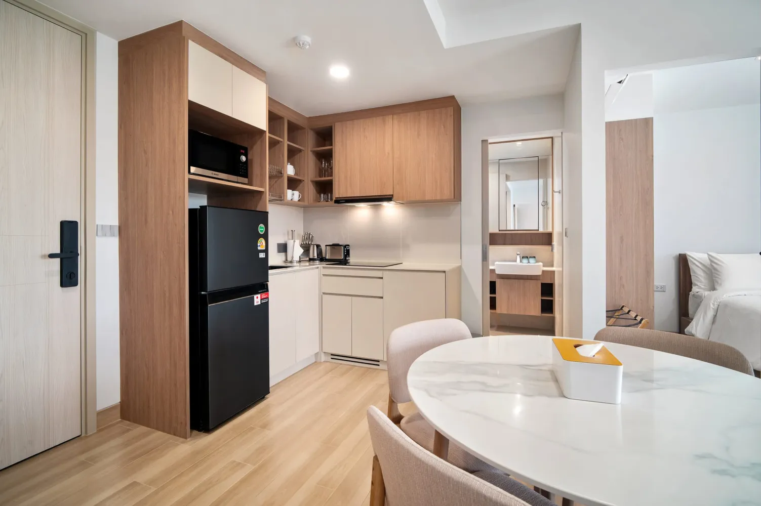 Property image - full photo 5