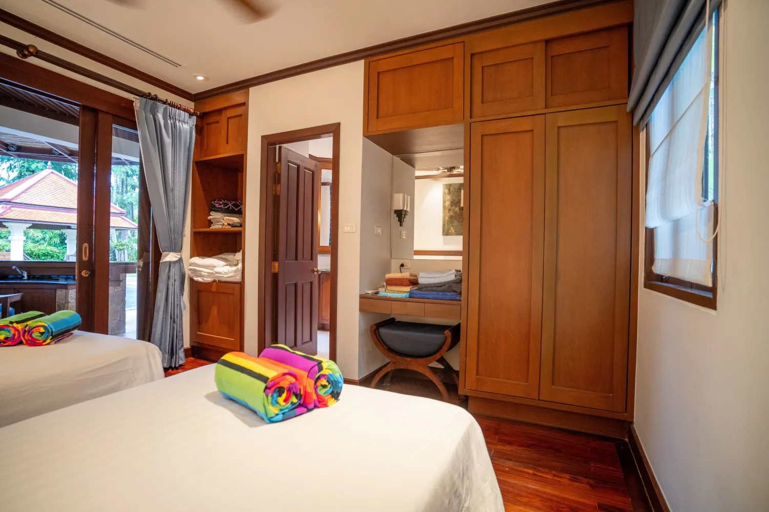 Property image - full photo 27