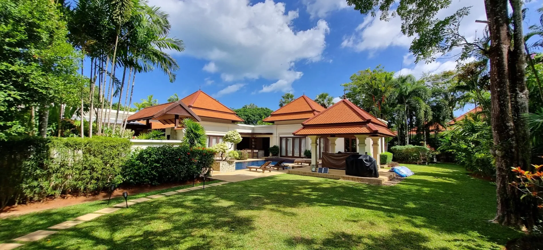 Property image - full photo 5