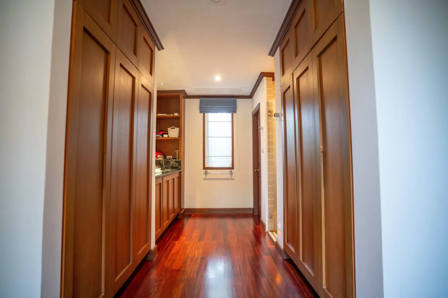 Property image - full photo 54