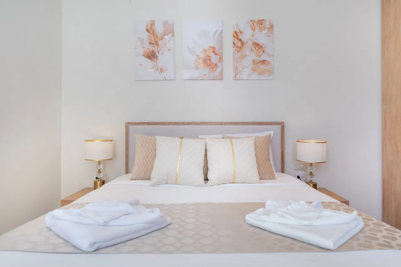 Property image - full photo 25