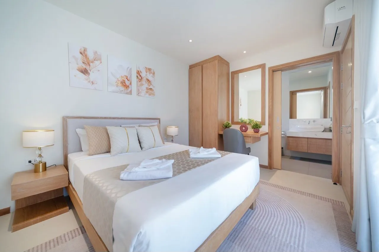 Property image - full photo 30