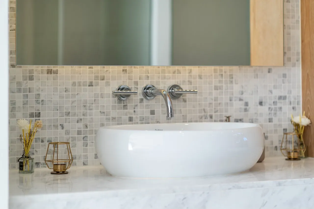 Property image - full photo 23