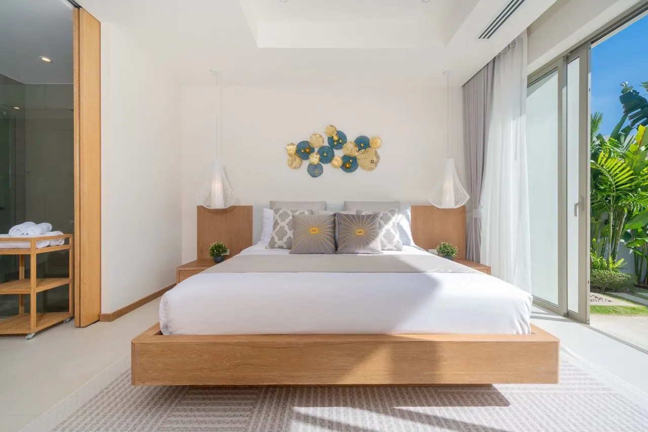 Property image - full photo 18