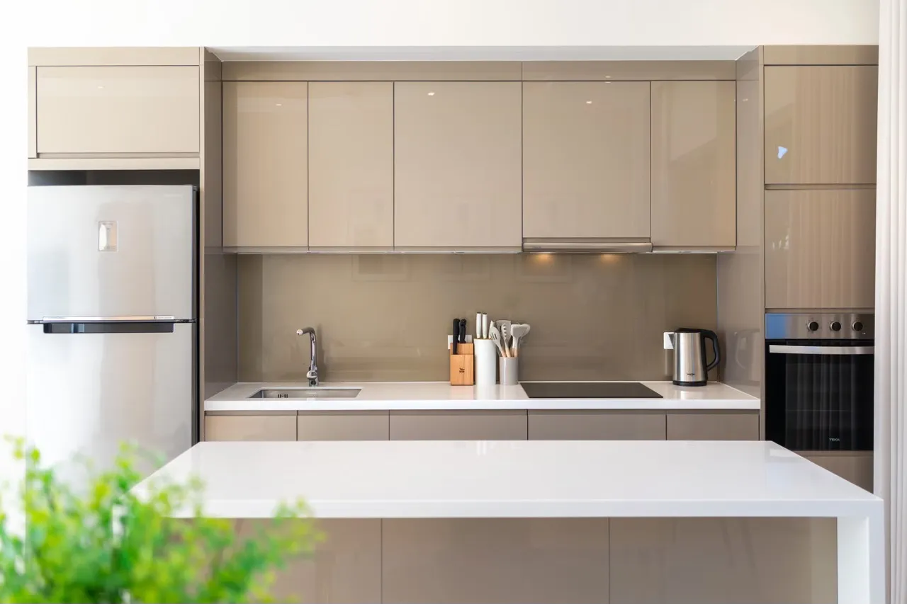 Property image - full photo 9