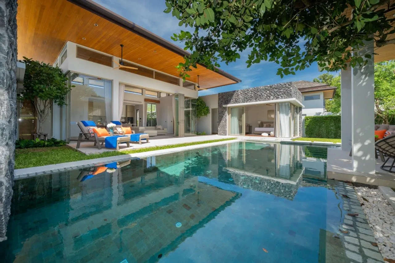 Property image - full photo 1