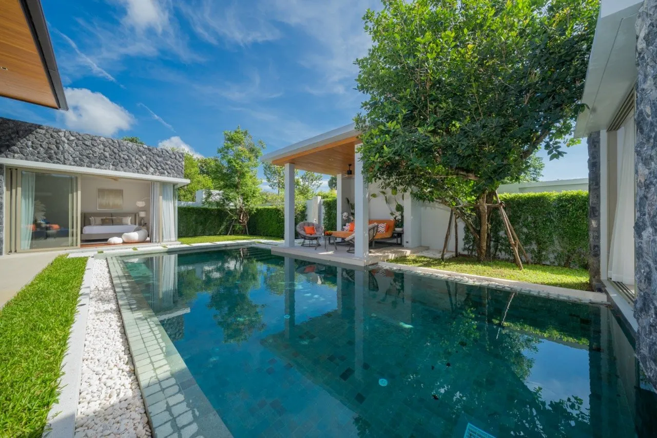 Property image - full photo 3