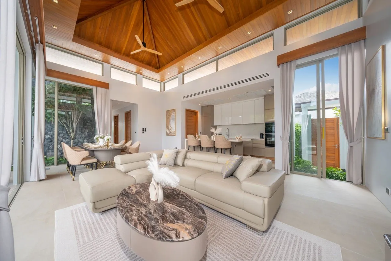 Property image - full photo 4