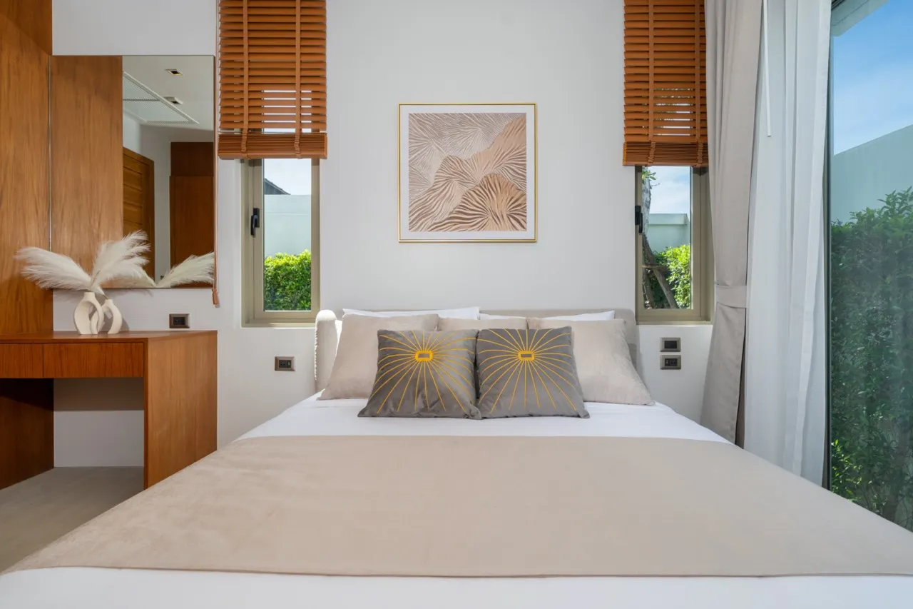 Property image - full photo 42