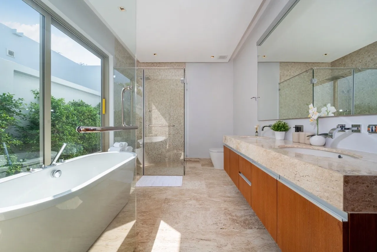 Property image - full photo 24
