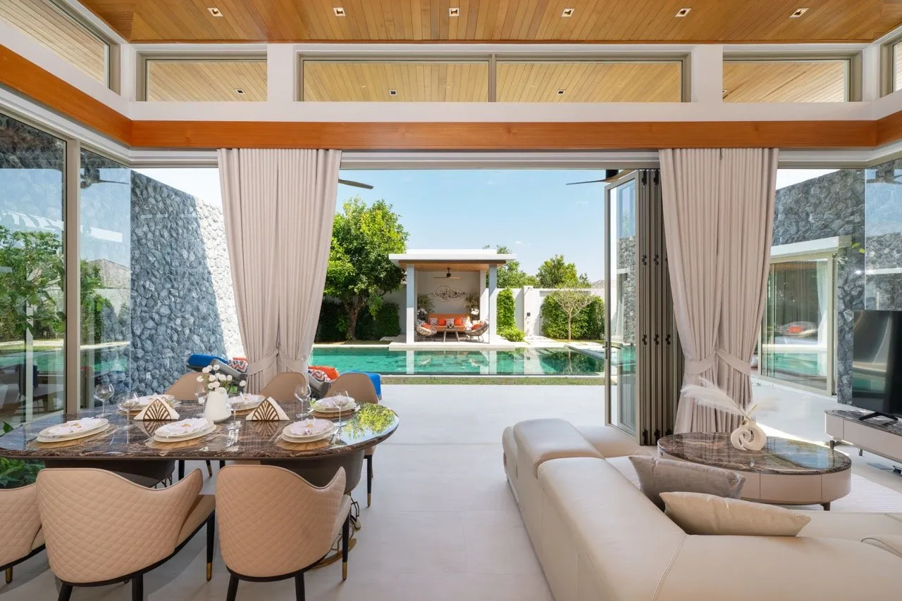 Property image - full photo 11