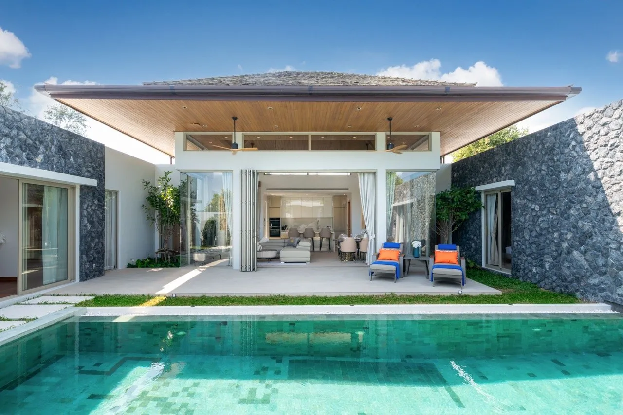 Property image - full photo 1