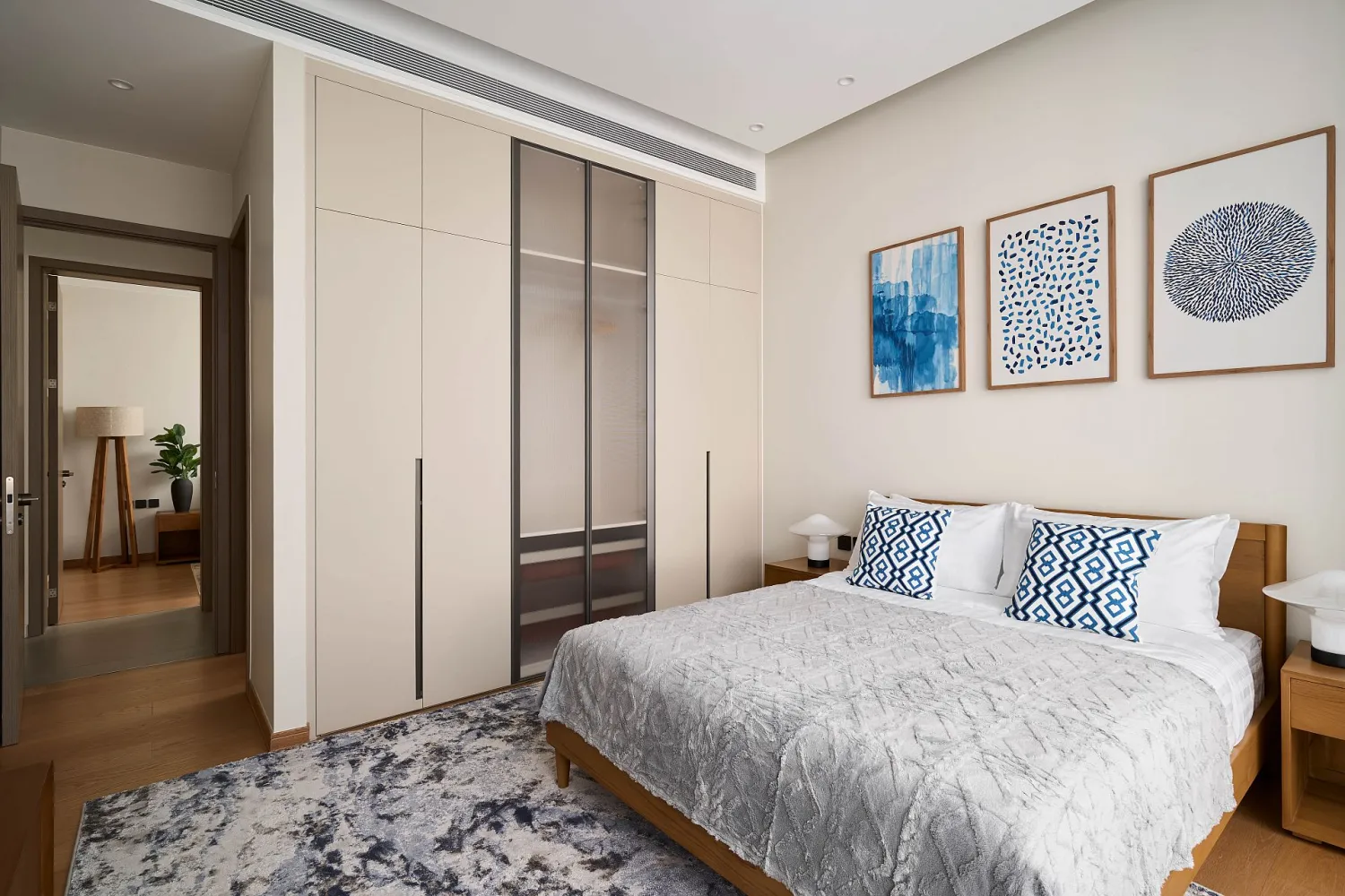 Property image - full photo 14