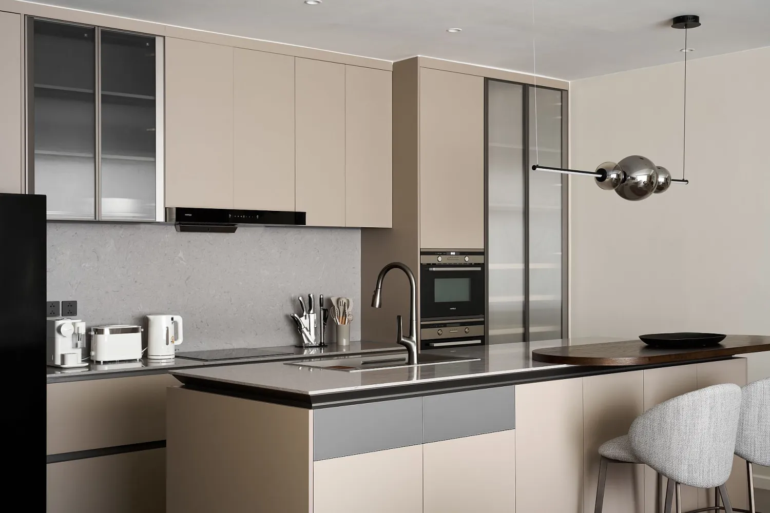 Property image - full photo 6