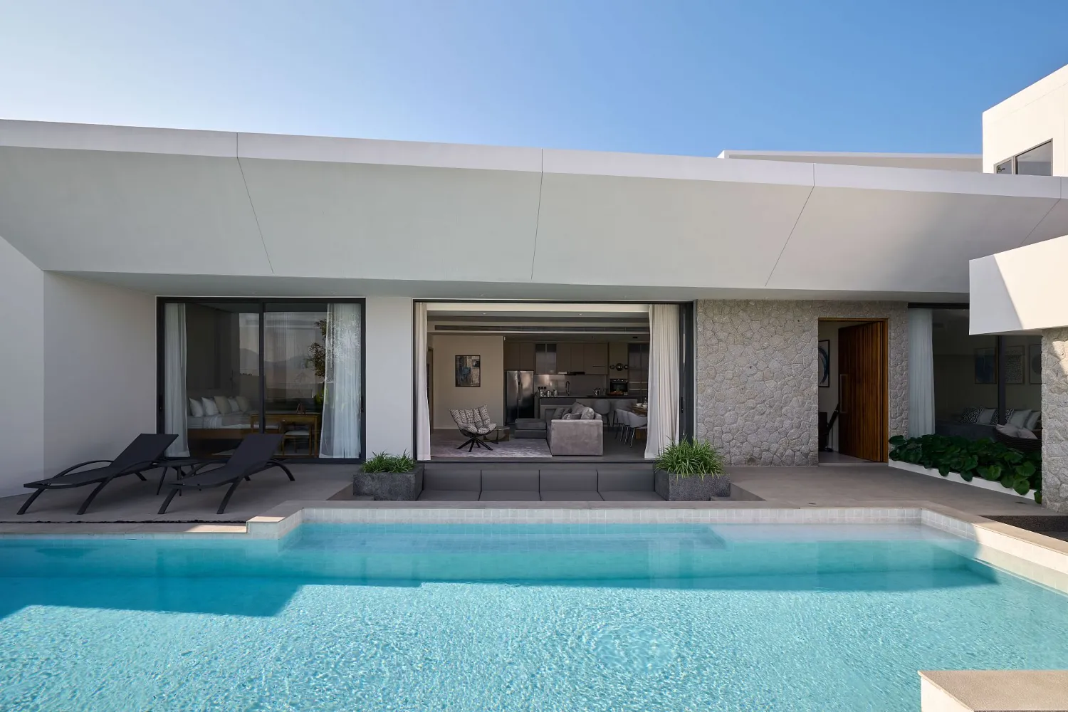 Property image - full photo 30