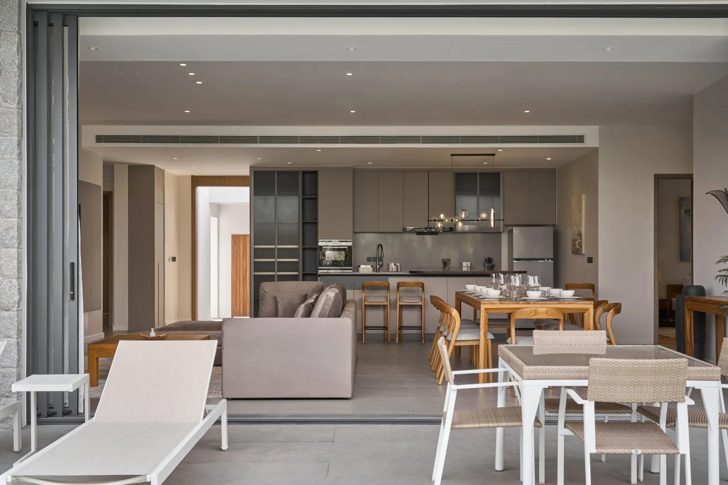 Property image - full photo 6
