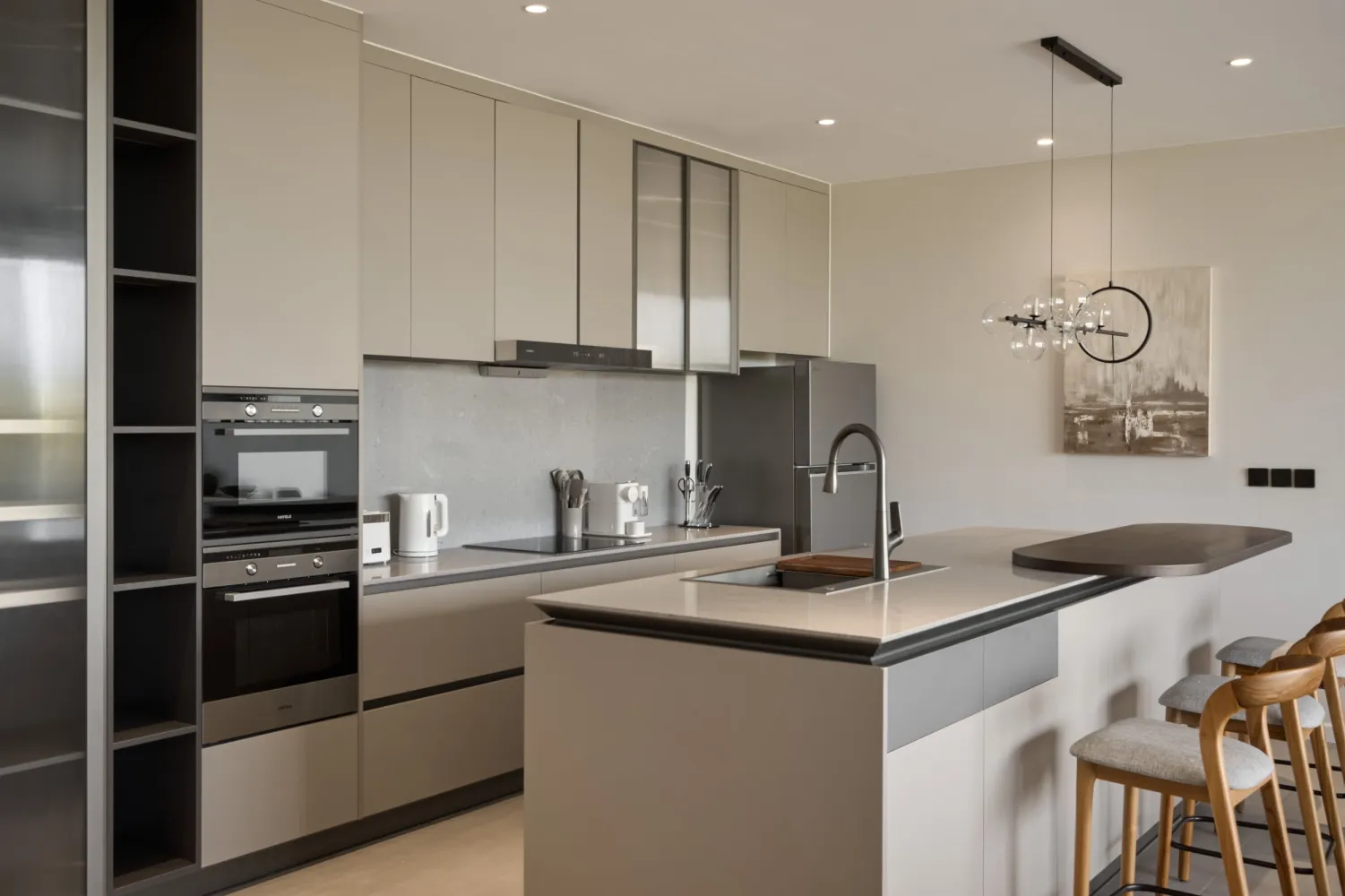 Property image - full photo 4