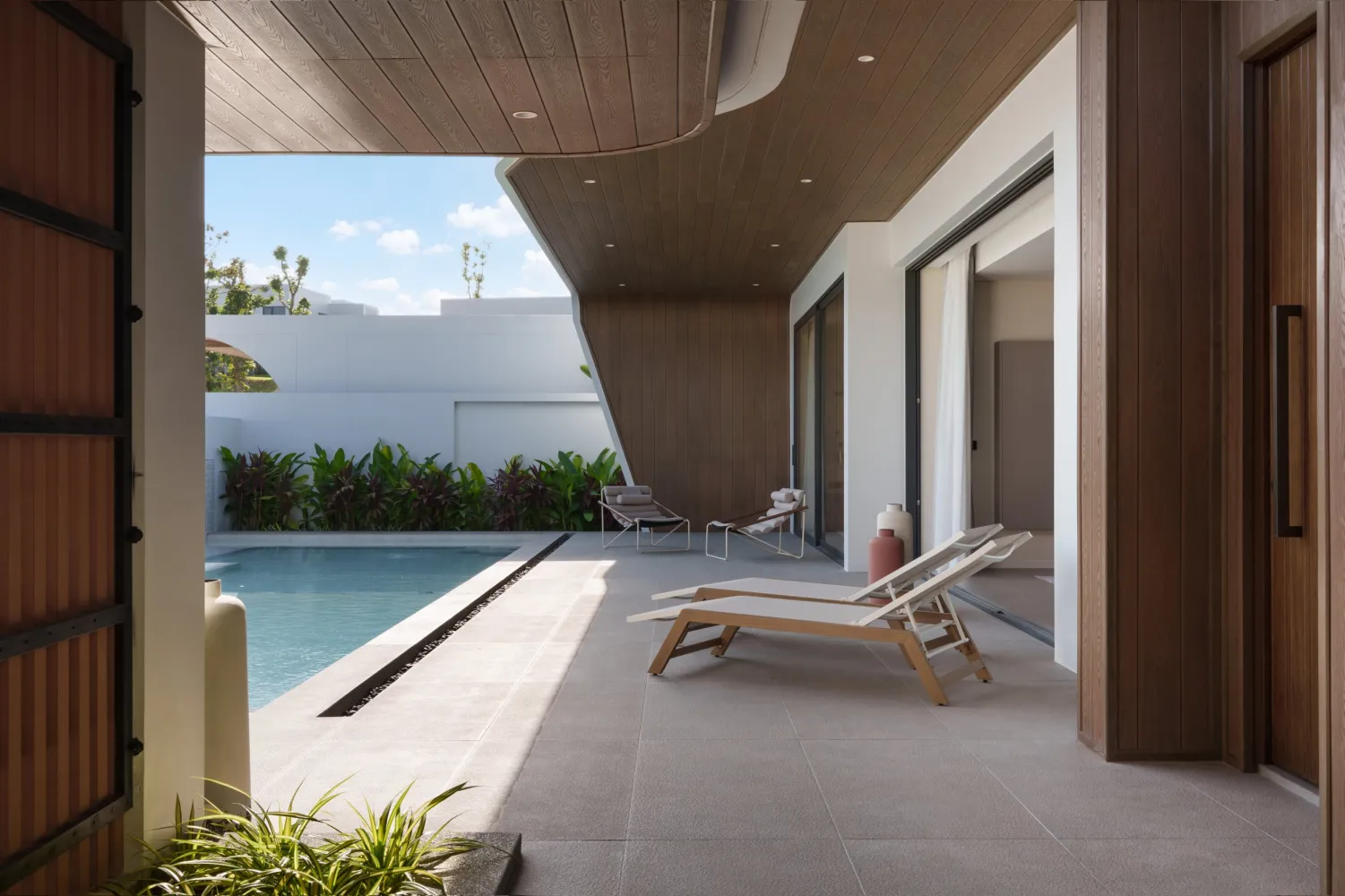 Property image - full photo 15