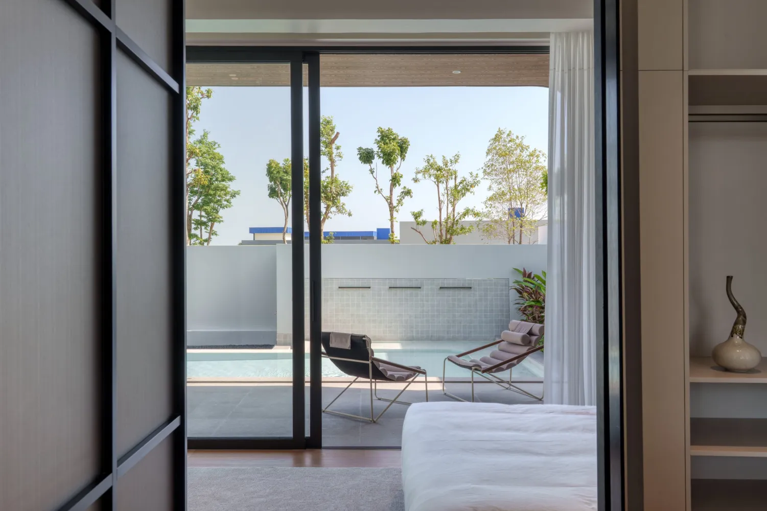 Property image - full photo 18