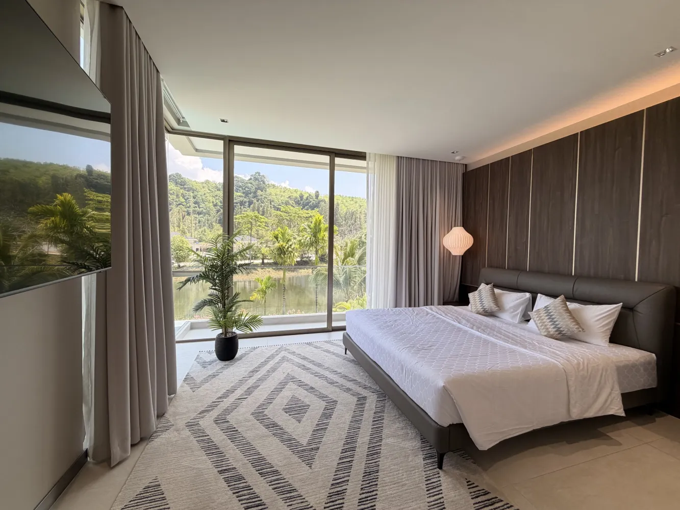 Property image - full photo 15